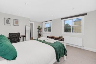 Luxury 3 bedroom house in Limehouse, close to city! Sleeps 6-8! - London - 3