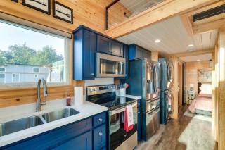 Shared Outdoor Pool and Patio Whitney Retreat! - Whitney - 4