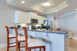 Dauphin Island Condo in Holiday Isle with Balcony! - Dauphin Island - 2