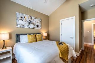 NORTH PADRE ISLAND * 3BR/3Bath*5 mins to Beach* - Corpus Christi - 5