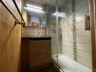 Studio confortable 4 pers, balcon Sud, quartier La Croisette - FR-1-452-174 - Les Menuires - 3