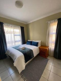 Veronica Place - Pretoria - 7