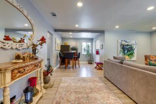 Family Home with Pool about 7 Mi to Downtown Sacramento! - Sacramento - 7