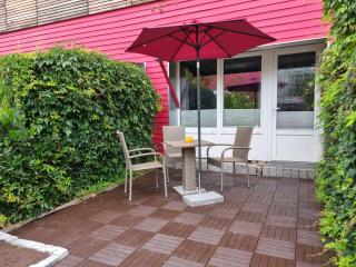 Charysma - Azurro-Suite, urbanes & ruhiges Design, Terrasse, Parkplatz - Hameln - 6