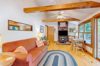 Pine Knoll on Lake George - - 5