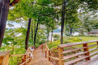 Pine Knoll on Lake George - - 8