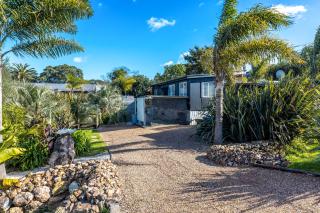 Welcome Cottage - Stay Waiheke - Oneroa - 0