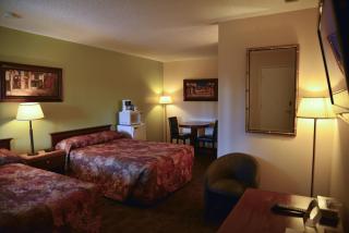 Canadas Best Value Inn Whitecourt - Whitecourt - 1