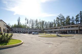 Canadas Best Value Inn Whitecourt - Whitecourt - 9