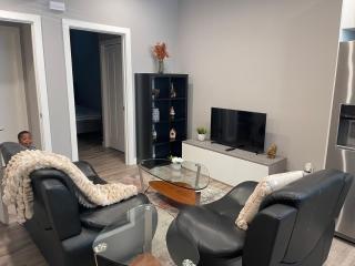 Cozy basement suite - Calgary - 5