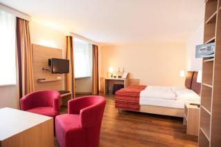 Hotel Coop Tagungszentrum & Hotelpark im Grünen - Muttenz - 3