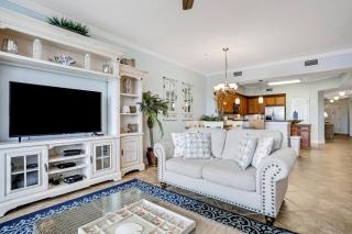 Bay Harbor 403 - 3