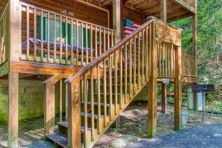 American Spirit, You Get 1089 of FREE Attraction tickets for each paid day, Dollywood and More! - Sevierville - 8