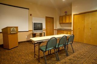 Best Western Plus Edinburg Inn & Suites - 2