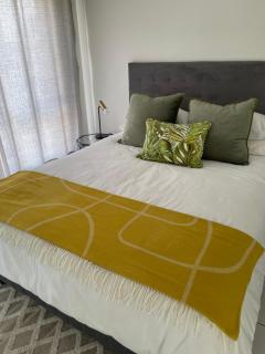 Fourways Luxe Suite - 8