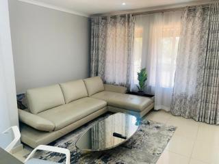 The Hide in Roodepoort-Montaque - 0
