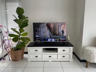 Fourways Luxe Suite - 5