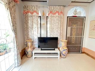 Lotus House - 1