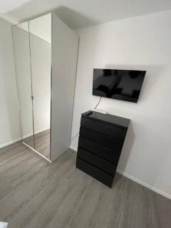 Luxury Spacious 2-Bed House in Brentwood Essex - Brentwood - 3