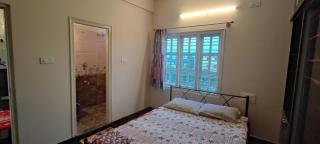 RRM Stays - Jambu Savari Dinne - Bangalore - 1