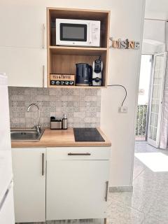 Newhouse CLASS - Bari - 4