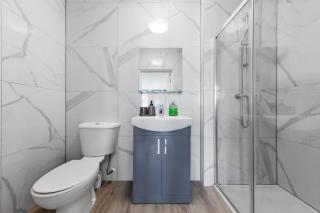 Comfy 1BDR - 30mins to CENTRAL LDN - Parking - The Hyde - 6