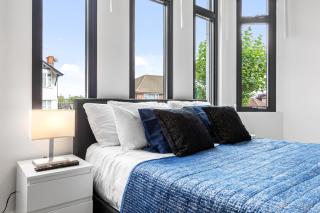 Comfy 1BDR - 30mins to CENTRAL LDN - Parking - The Hyde - 5