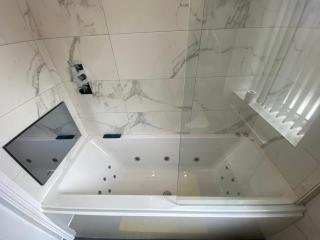 Entire Luxury House - Elland - 5