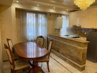 Apartment in Yerevan - Ereván - 6