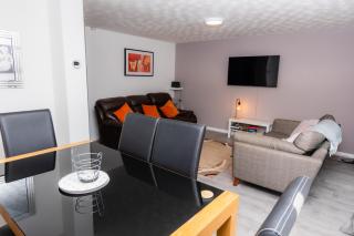 Stridingedge - 3 Bedroom 5 beds Sleeps 6 Ideal For Contractors - Washington - 8