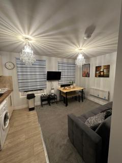 Cosy 2 BEDROOMS Apartment - Londra - 0