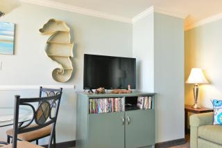 Direct Oceanfront Lazy River Top Resort - Myrtle Beach - 2