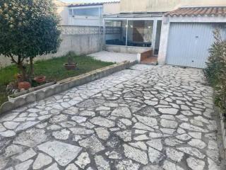 La perle de Sète Maison bord de l étang Animaux bienvenus Sur demande - Sète - 1