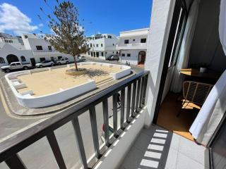 Weybeach4 -sea frontline,plaza view,little terrace - La Santa - 5