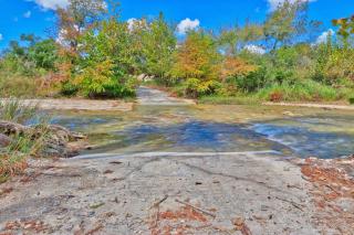 Log Cabin at Old Glory Ranch - 8