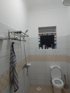 Freeve Suites Akright City Bwebajja - Buzzi - 7