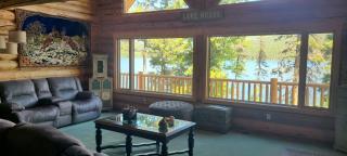 Christy's Cottage, Waterfront w/Slide & Ice Shanty - Batavia - 4