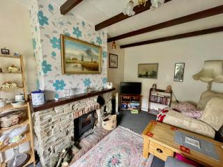 May Rose Cottage - Sigglesthorne - 1