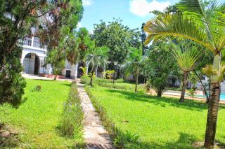 The Embassy Residence - 3