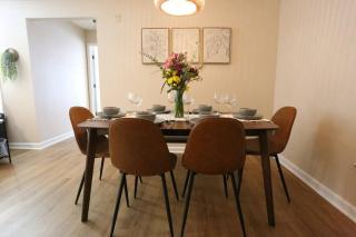 Restful Refuge 2 BR Boutique Condo w Pool & Gym - Gainesville - 8