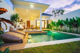 Villa Karina - Sumptuous 1BR Private Luxury Villa Walking Distance to Nyanyi Beach - Tabanan - 8
