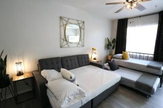 Renovated Modern Industrial Suite 2 BR Condo - Gainesville - 4