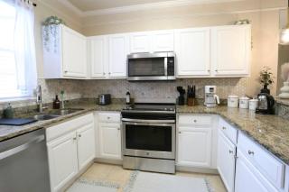 Stylish Sanctuary King Beds Upscale Condo - Gainesville - 8