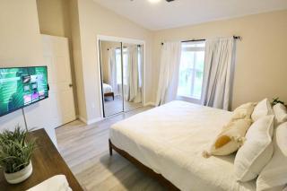 Stylish Sanctuary King Beds Upscale Condo - Gainesville - 7