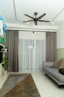 Miro Resthouse by the Pool - Kajang - 2