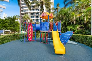 NEW Chevron Ocean Views Central Surfers. - Gold Coast - 1
