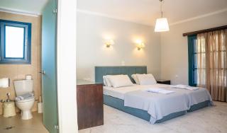 Karavostasi Beach Hotel - Perdika - 7