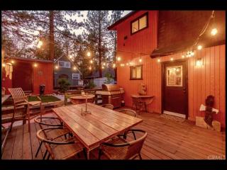 Sugar in the Raw Cabin - Hot Tub - 7