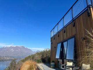 Views on Florence - Queenstown - 6