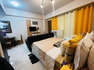 One Palm Tree Villas Condominium - Studio 9th FL with Balcony - Across Terminal 3 Airport - Manila - 5